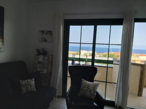 Neu renoviertes, hübsches und gemütliches Appartement mit Balkon und Meerblick